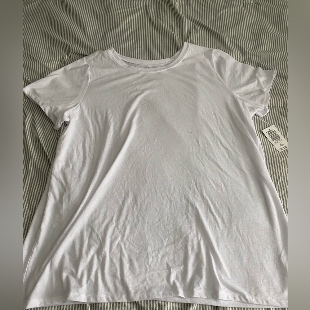 Classic white tee
